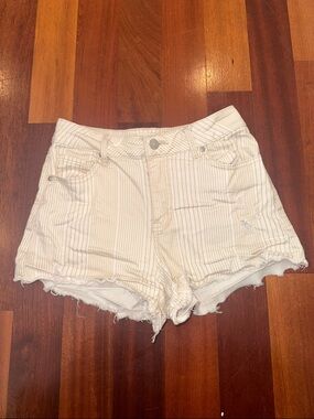 Sky and Sparrow Cream and Tan Striped High-Rise Frayed Hem Jean Shorts